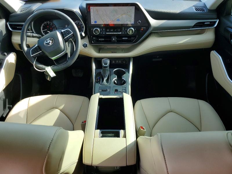 Photo 8 from auction – 2025 TOYOTA HIGHLANDER with VIN 5TDKDRAH1SS558204