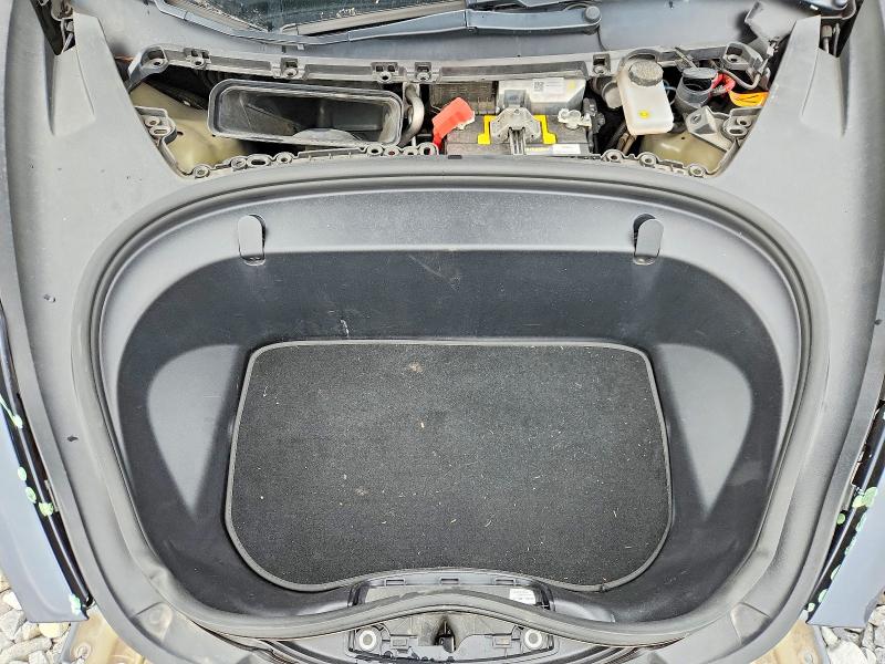 Photo 11 from auction – 2019 TESLA MODEL 3 with VIN 5YJ3E1EB9KF237458
