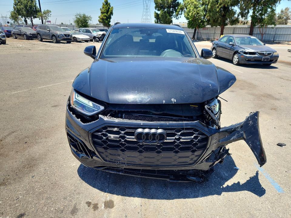 Zdjęcie 5 z aukcji – 2025 AUDI Q5 E z VIN WA1E2AFYXS2010538