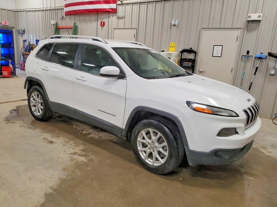 Photo 4 from auction – 2018 JEEP CHEROKEE with VIN 1C4PJMCX7JD545392