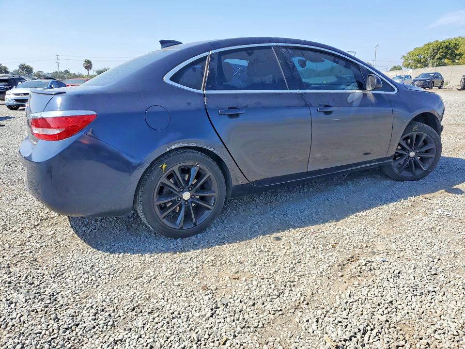 Photo 3 from auction – 2016 BUICK VERANO with VIN 1G4PW5SK9G4124128
