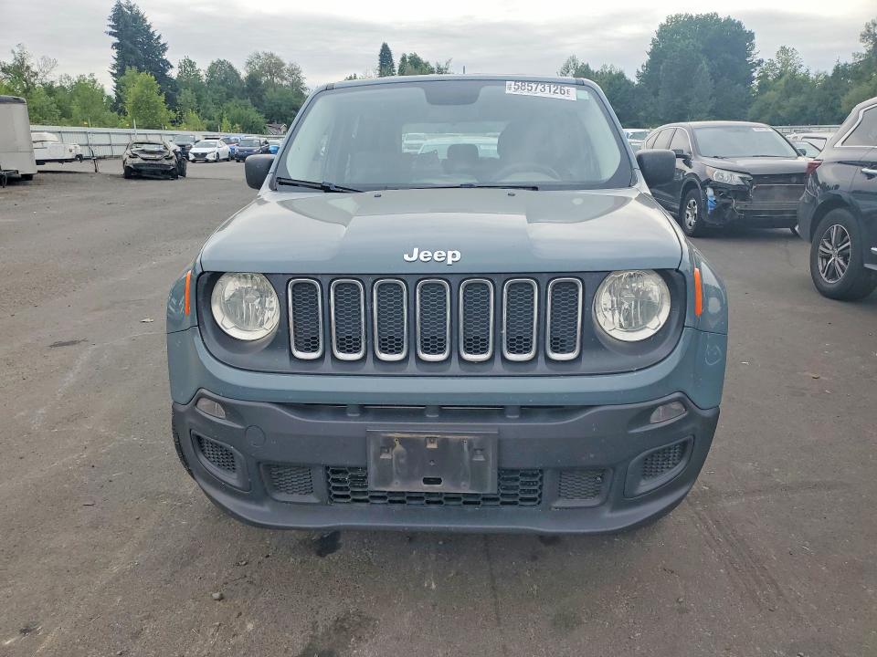 Photo 5 from auction – 2017 JEEP RENEGADE with VIN ZACCJBAH7HPE65939