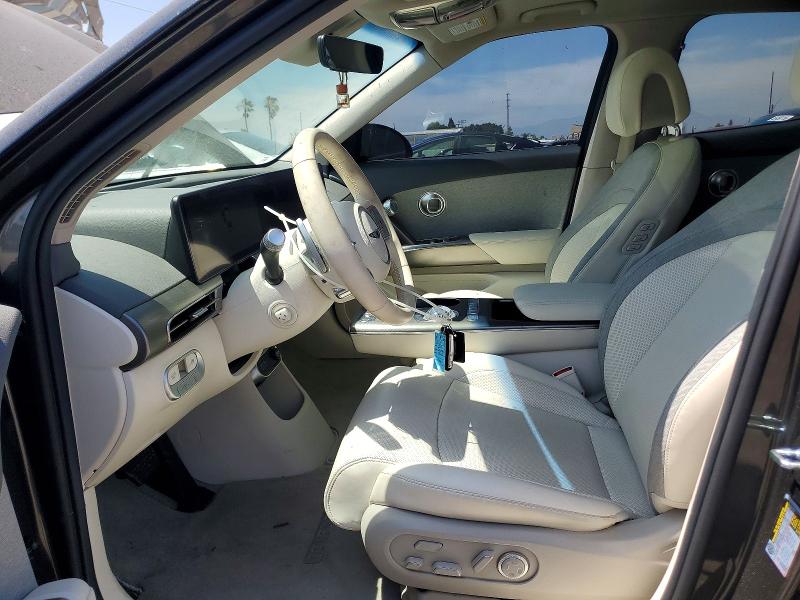 Photo 7 from auction – 2025 GENESIS GV60 with VIN KMUKB4SA3SU025936