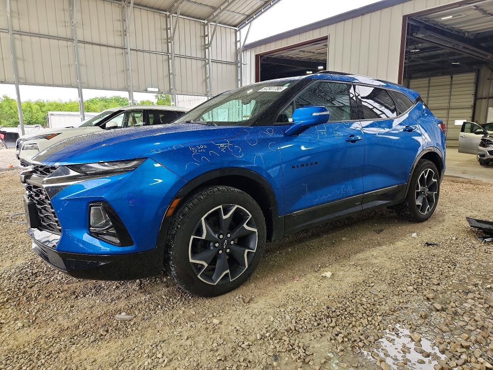 CHEVROLET BLAZER 2021 with VIN 3GNKBKRS4MS502924 - Photo from auction