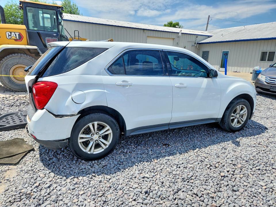 Photo 3 from auction – 2015 CHEVROLET EQUINOX with VIN 2GNALAEK9F1129032