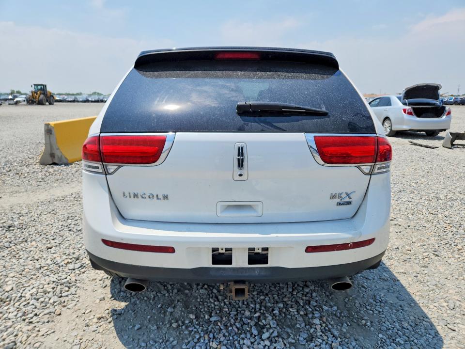 Photo 6 from auction – 2015 LINCOLN MKX with VIN 2LMDJ8JK6FBL31394