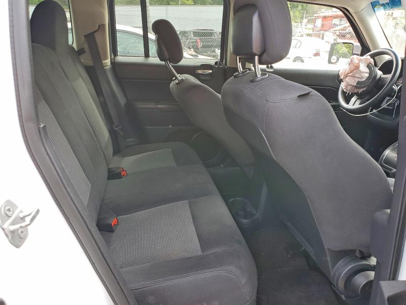 Photo 11 from auction – 2015 JEEP PATRIOT with VIN 1C4NJPBA4FD318786