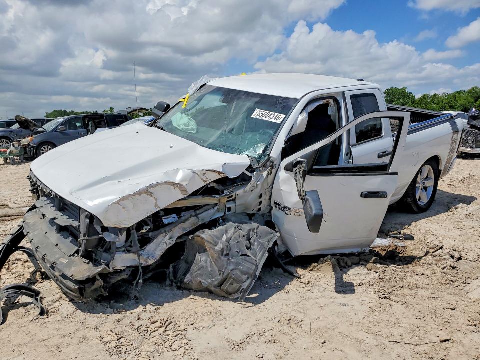 Снимка 1 от търг – 2014 RAM 1500 с VIN 1C6RR6FTXES383093