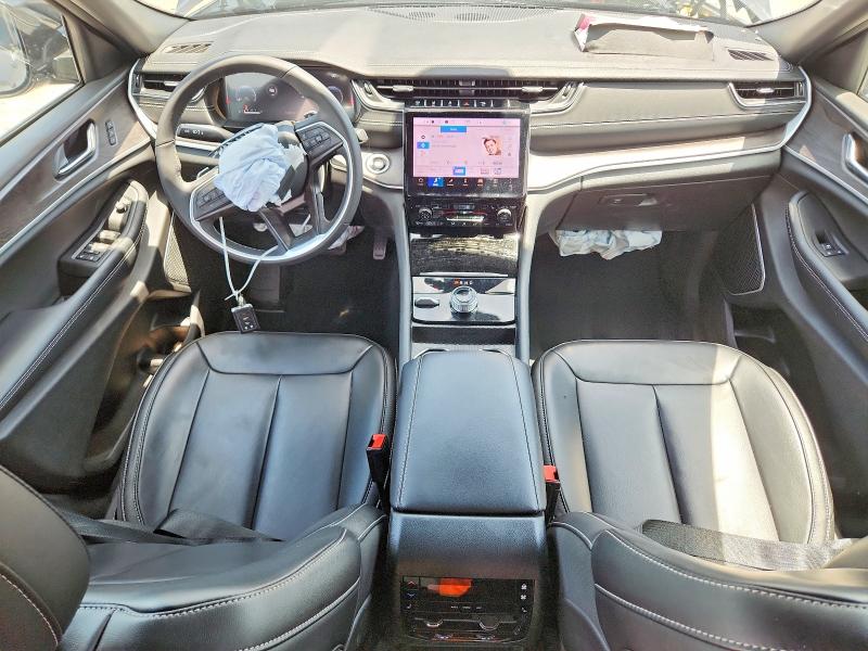 Снимка 8 от търг – 2025 JEEP GRAND CHEROKEE с VIN 1C4RJKBG2S8755066