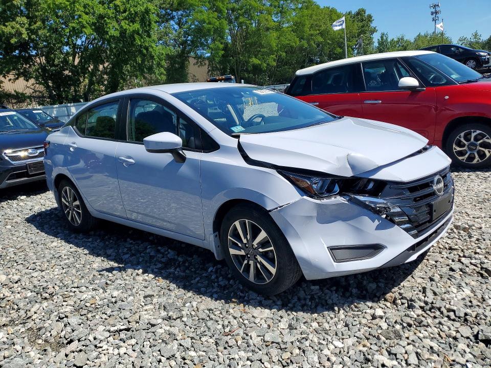 Photo 4 from auction – 2024 NISSAN VERSA with VIN 3N1CN8EV5RL924048