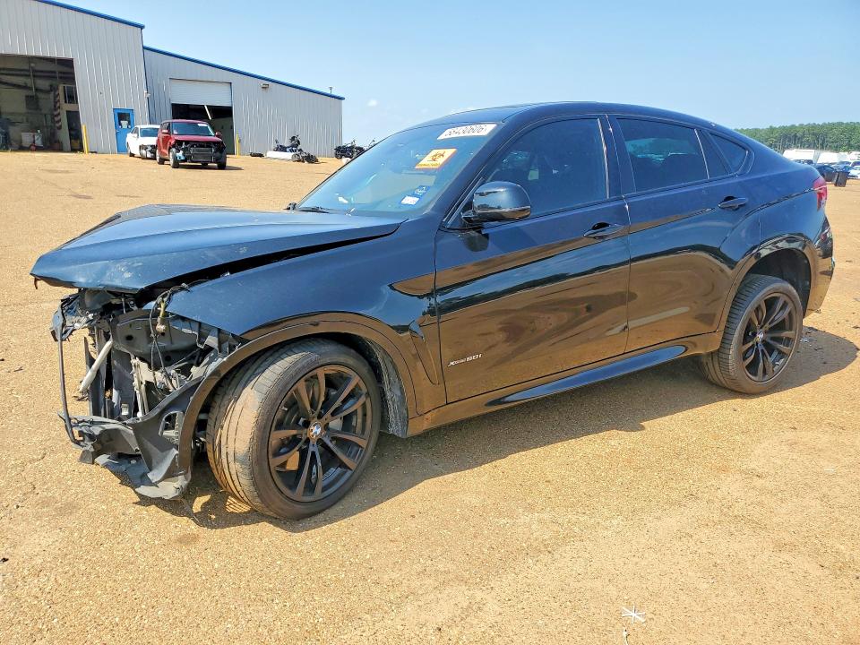 BMW X6 2018 with VIN 5UXKU6C53J0Z66642 - Photo from auction