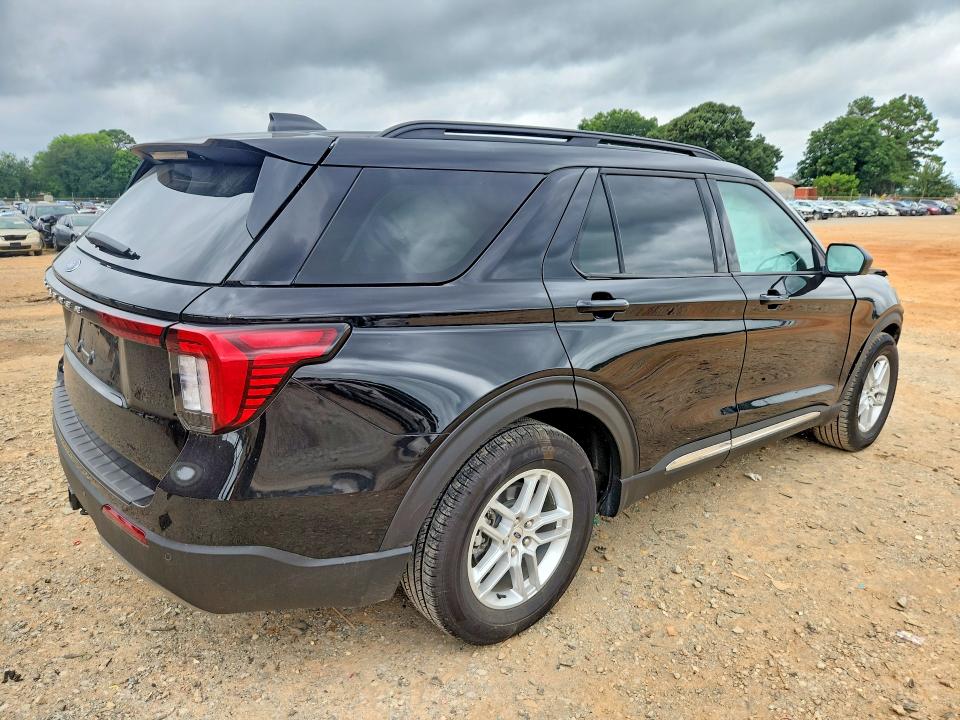Photo 3 from auction – 2025 FORD EXPLORER with VIN 1FMUK7DH0SGC85129
