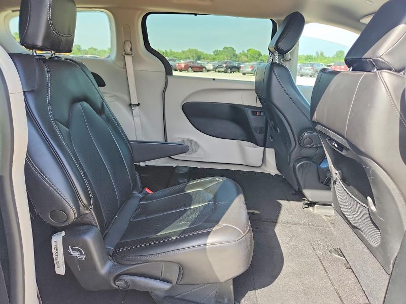 Photo 11 from auction – 2023 CHRYSLER PACIFICA with VIN 2C4RC1BG2PR620900