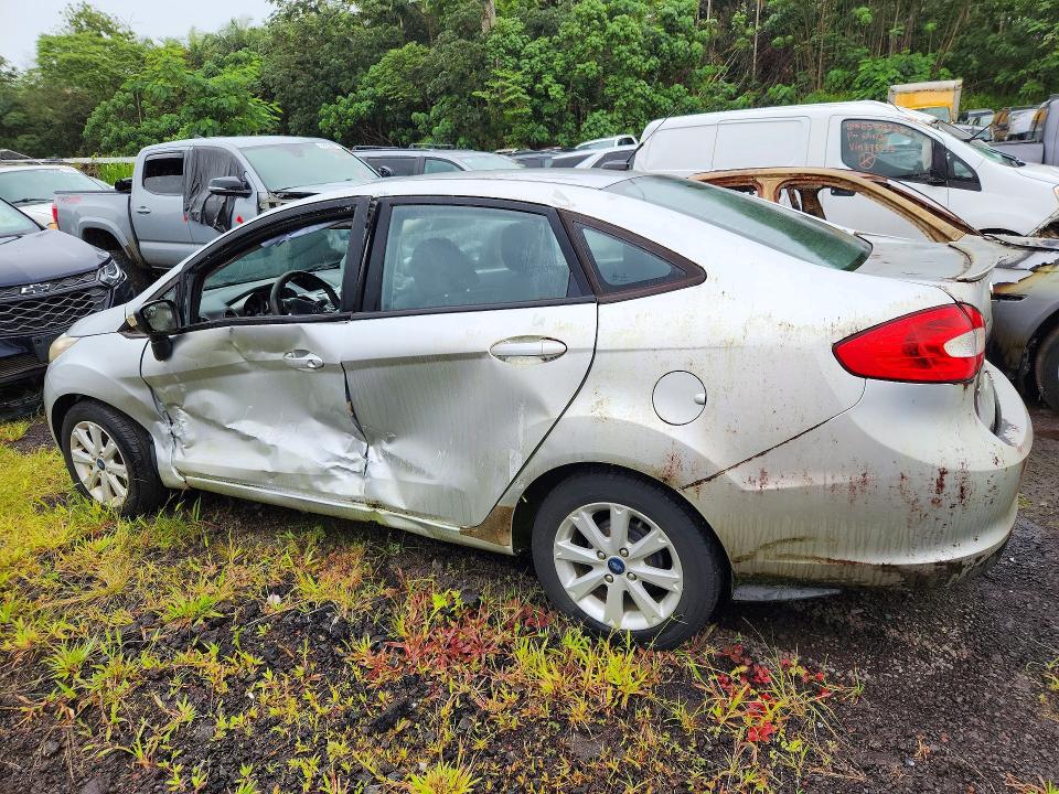 Photo 2 from auction – 2013 FORD FIESTA with VIN 3FADP4BJ5DM208409
