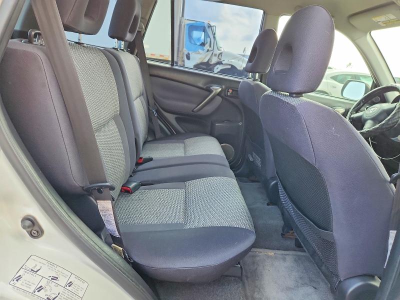 Photo 11 from auction – 2005 TOYOTA RAV4 with VIN JTEGD20V250091141