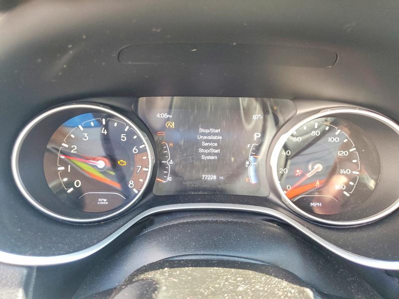 Photo 9 from auction – 2018 JEEP COMPASS with VIN 3C4NJCBB8JT182280