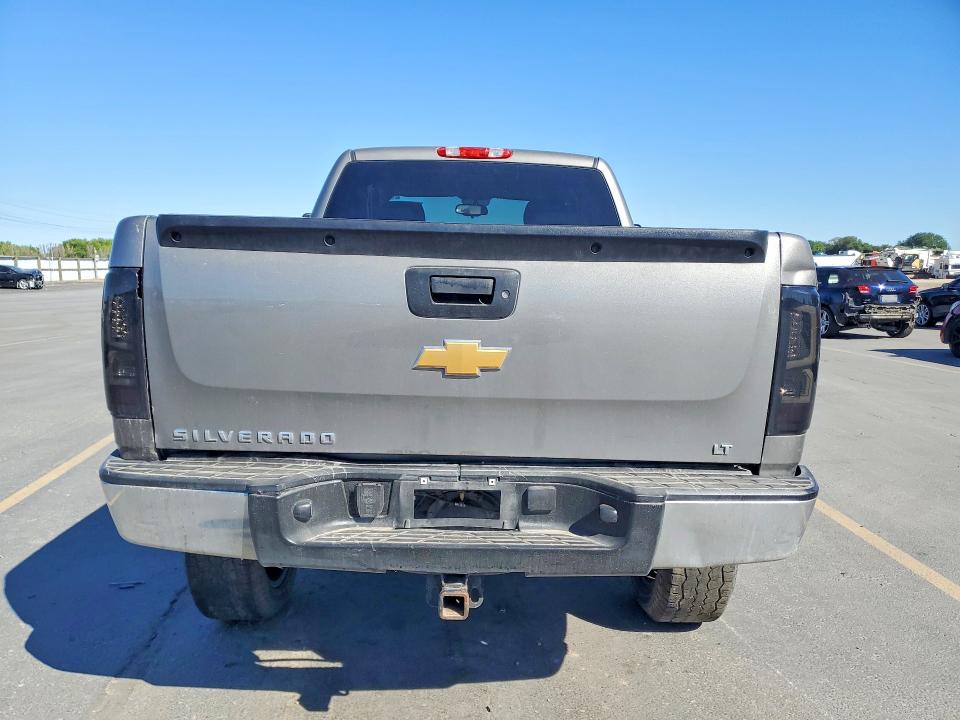 Photo 6 from auction – 2013 CHEVROLET SILVERADO with VIN 1GCRCSE00DZ170802