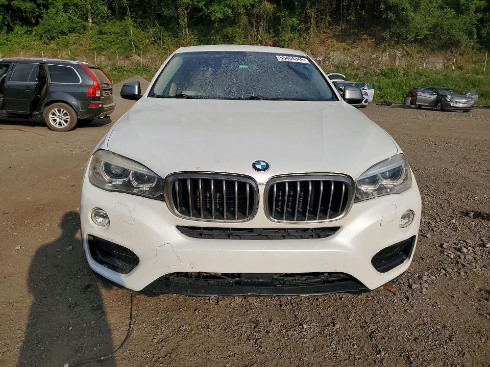 Foto 5 de la subasta – 2016 BMW X6 con VIN 5UXKU2C53G0N78652