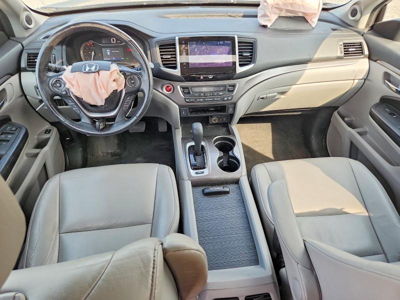 Photo 8 from auction – 2017 HONDA PILOT with VIN 5FNYF5H54HB001731