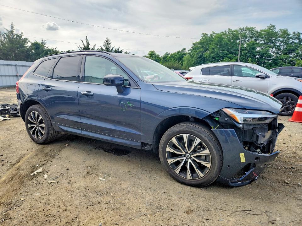 Фото 4 с аукциона – 2025 VOLVO XC60 с VIN YV4M12RCXS1012691