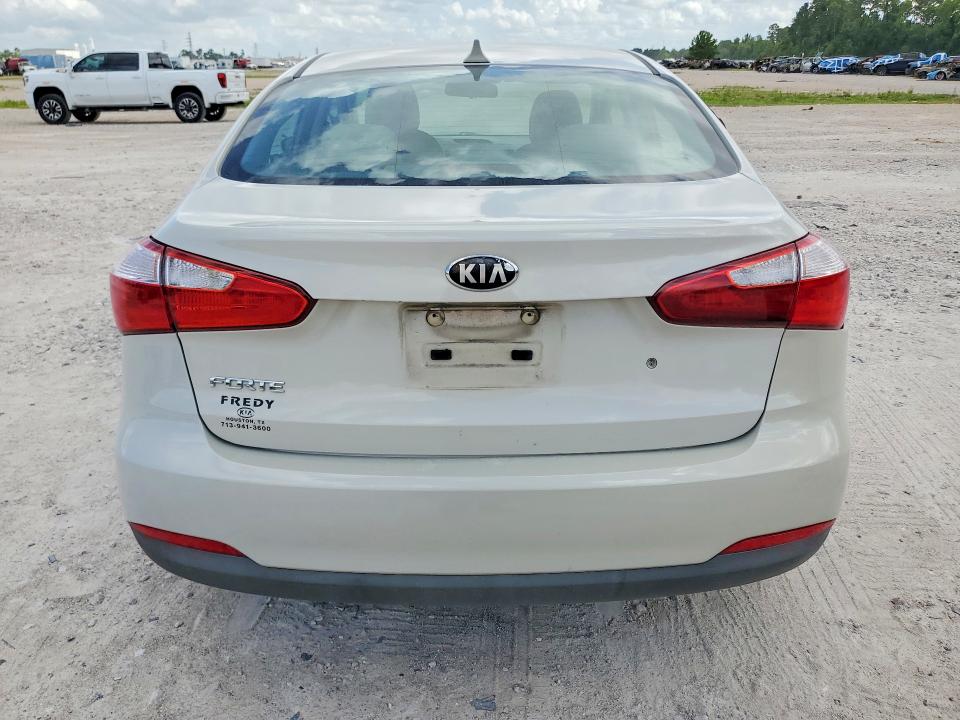 Photo 6 from auction – 2014 KIA FORTE with VIN KNAFK4A66E5182230