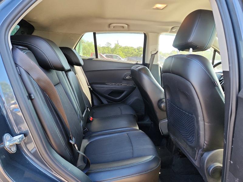 Photo 10 from auction – 2016 CHEVROLET TRAX with VIN 3GNCJPSB3GL118291
