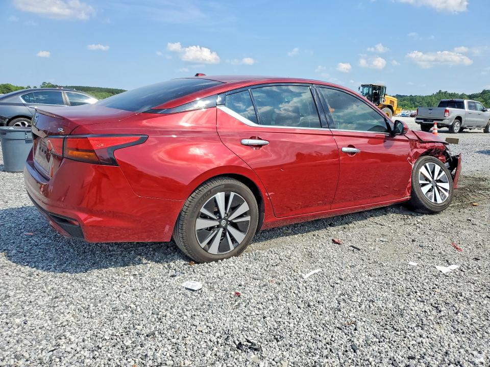 Photo 3 from auction – 2019 NISSAN ALTIMA with VIN 1N4BL4EV7KC113849