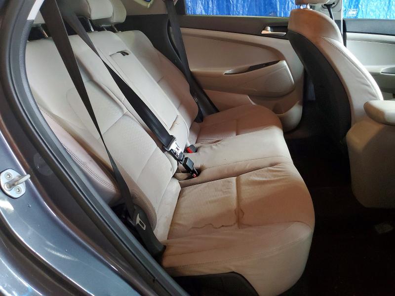 Photo 11 from auction – 2019 HYUNDAI TUCSON with VIN KM8J2CA46KU881456