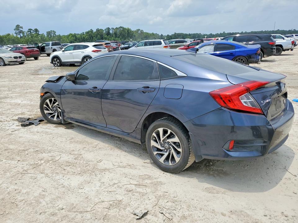 Photo 2 from auction – 2017 HONDA CIVIC with VIN 2HGFC2F74HH531860