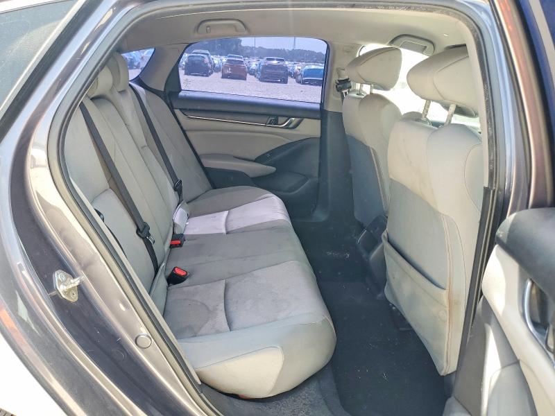 Photo 10 from auction – 2019 HONDA ACCORD with VIN 1HGCV1F14KA048488