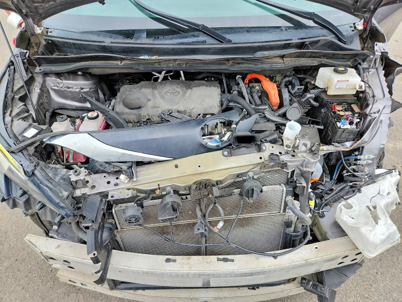 Photo 12 from auction – 2021 TOYOTA SIENNA with VIN 5TDKSKFC8MS035260