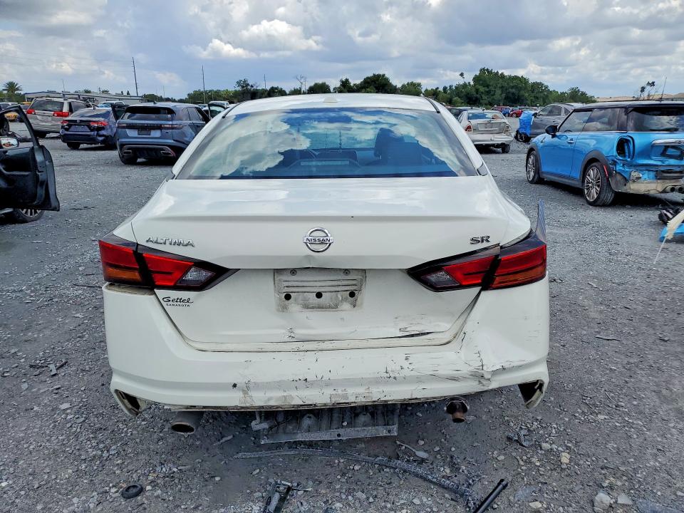 Photo 6 from auction – 2019 NISSAN ALTIMA with VIN 1N4BL4CV9KC152543