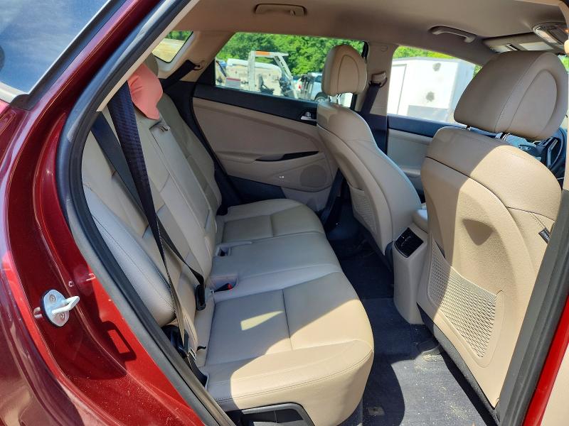 Photo 11 from auction – 2018 HYUNDAI TUCSON with VIN KM8J3CA40JU601221