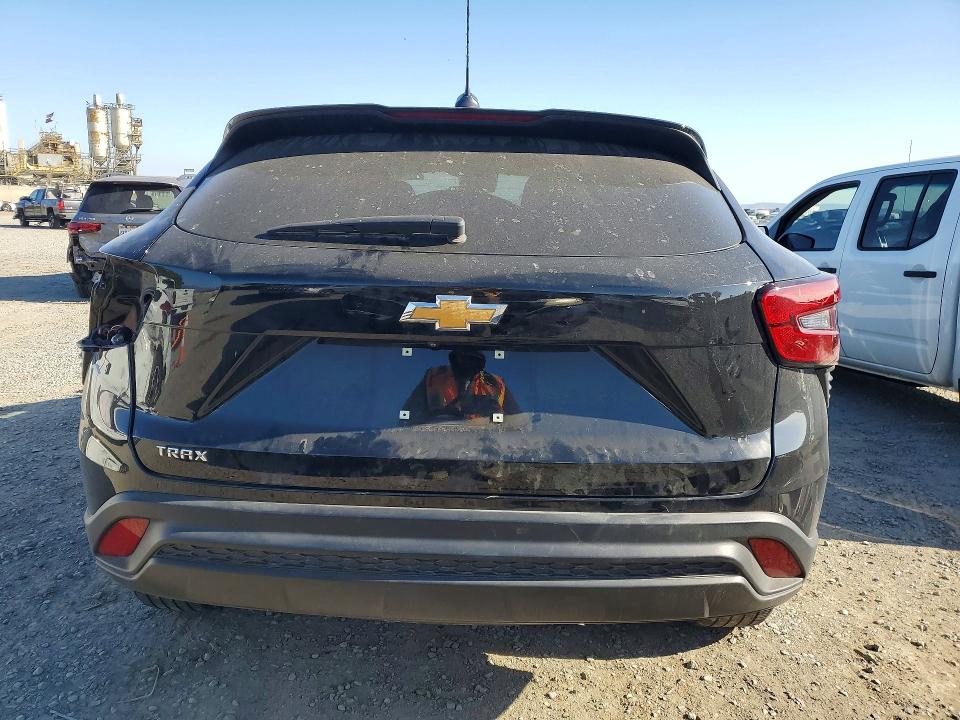 Photo 6 from auction – 2024 CHEVROLET TRAX with VIN KL77LFE25RC021812