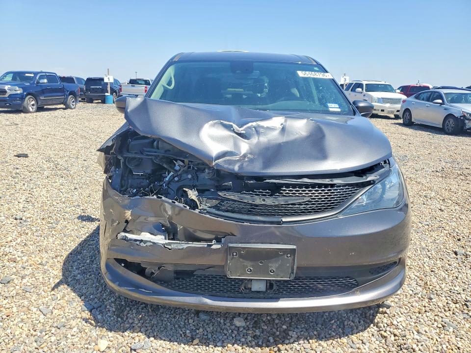 Photo 5 from auction – 2023 CHRYSLER VOYAGER with VIN 2C4RC1CG3PR520707