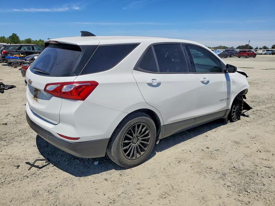 Photo 3 from auction – 2019 CHEVROLET EQUINOX with VIN 3GNAXHEV9KS652329