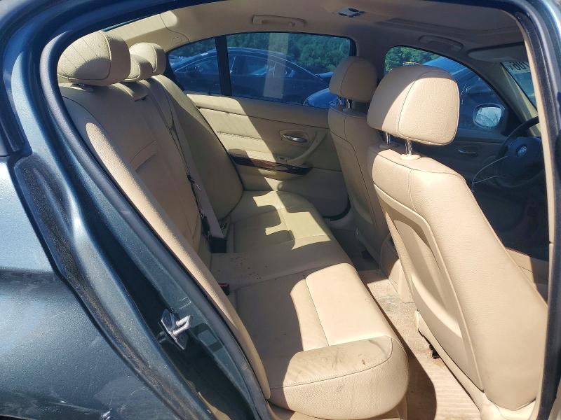 Photo 10 from auction – 2010 BMW 328 with VIN WBAPK5C50AA647679