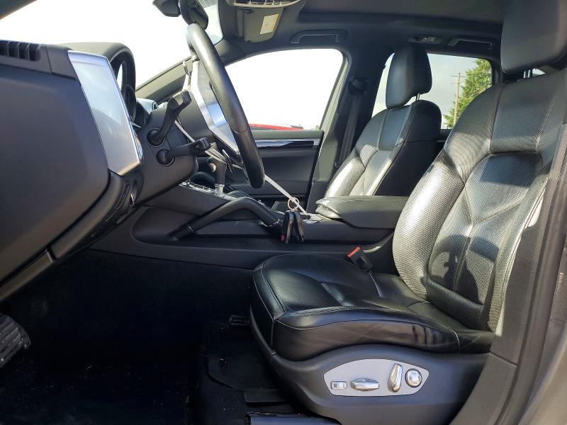 Photo 7 from auction – 2016 PORSCHE CAYENNE with VIN WP1AE2A21GLA17348