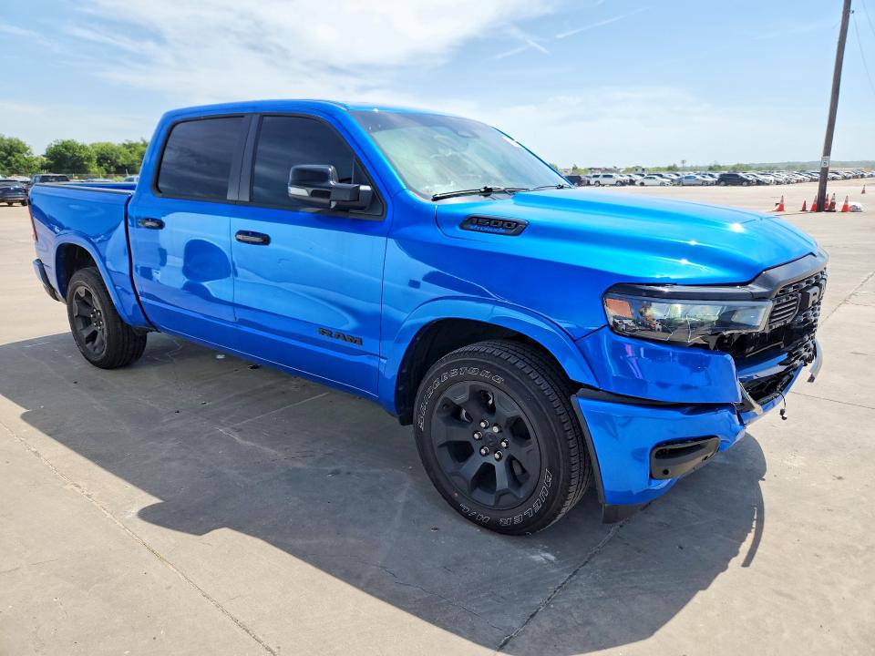 Photo 4 from auction – 2025 RAM 1500 with VIN 1C6RREFG2SN207470