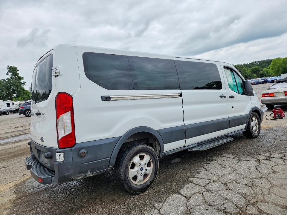 Photo 3 from auction – 2017 FORD TRANSIT with VIN 1FBZX2YM8HKA68735
