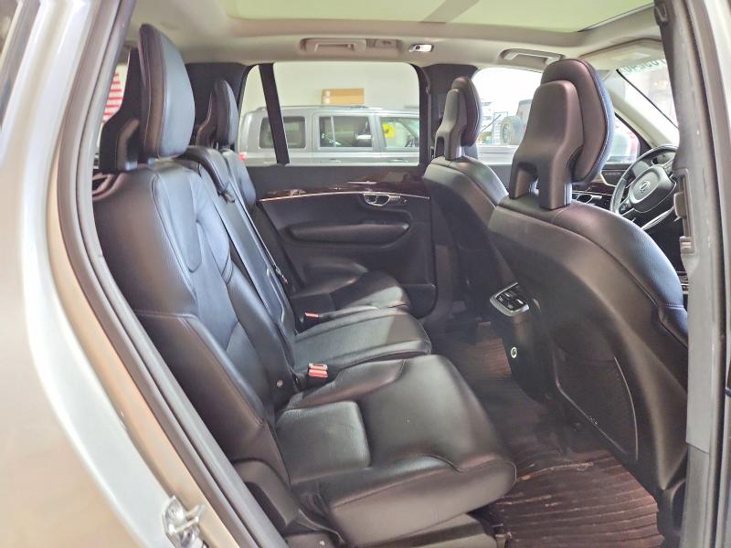 Photo 11 from auction – 2016 VOLVO XC90 with VIN YV4A22PK5G1092905