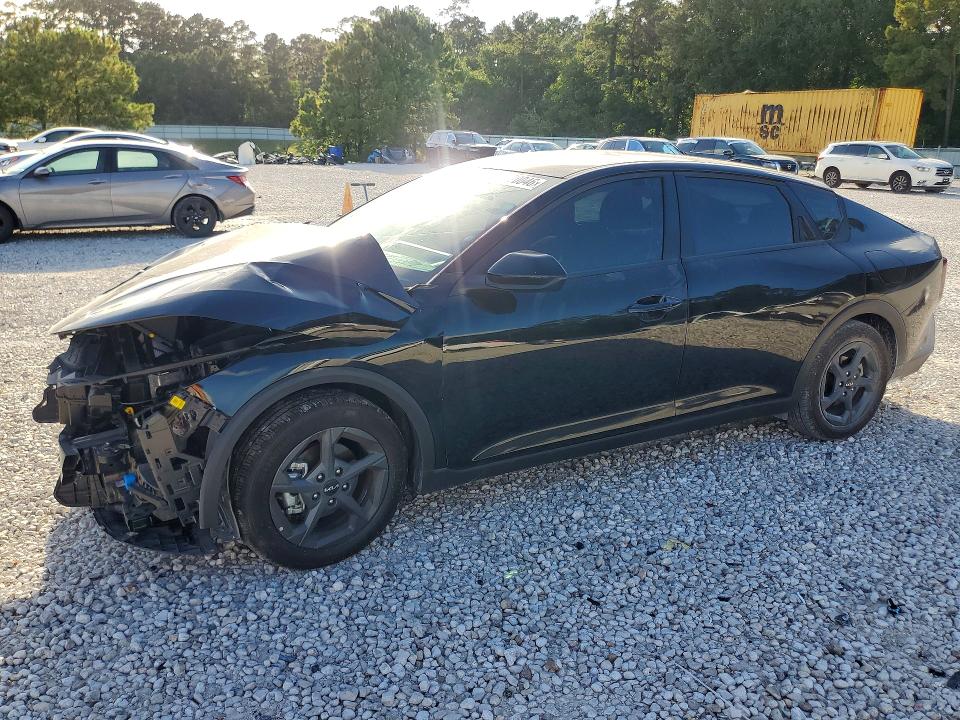 KIA K4 2026 with VIN 3KPFT4DE0TE291710 - Photo from auction