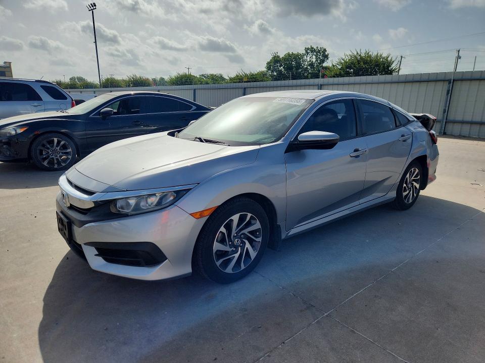 HONDA CIVIC 2018 with VIN 2HGFC2F74JH605011 - Photo from auction