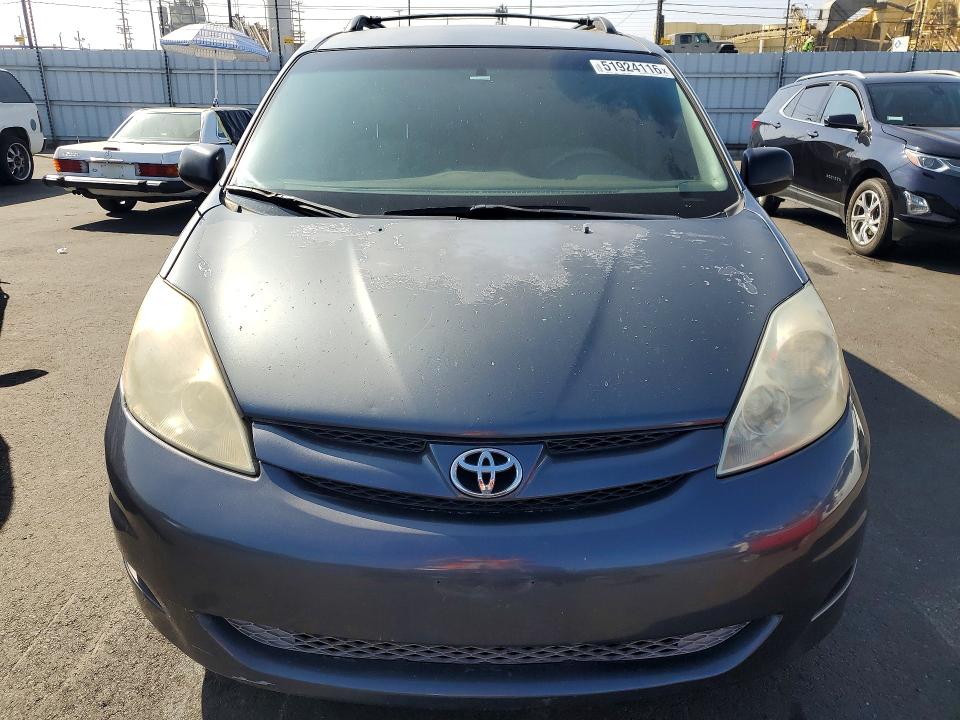 Photo 5 from auction – 2008 TOYOTA SIENNA with VIN 5TDZK23C48S220656