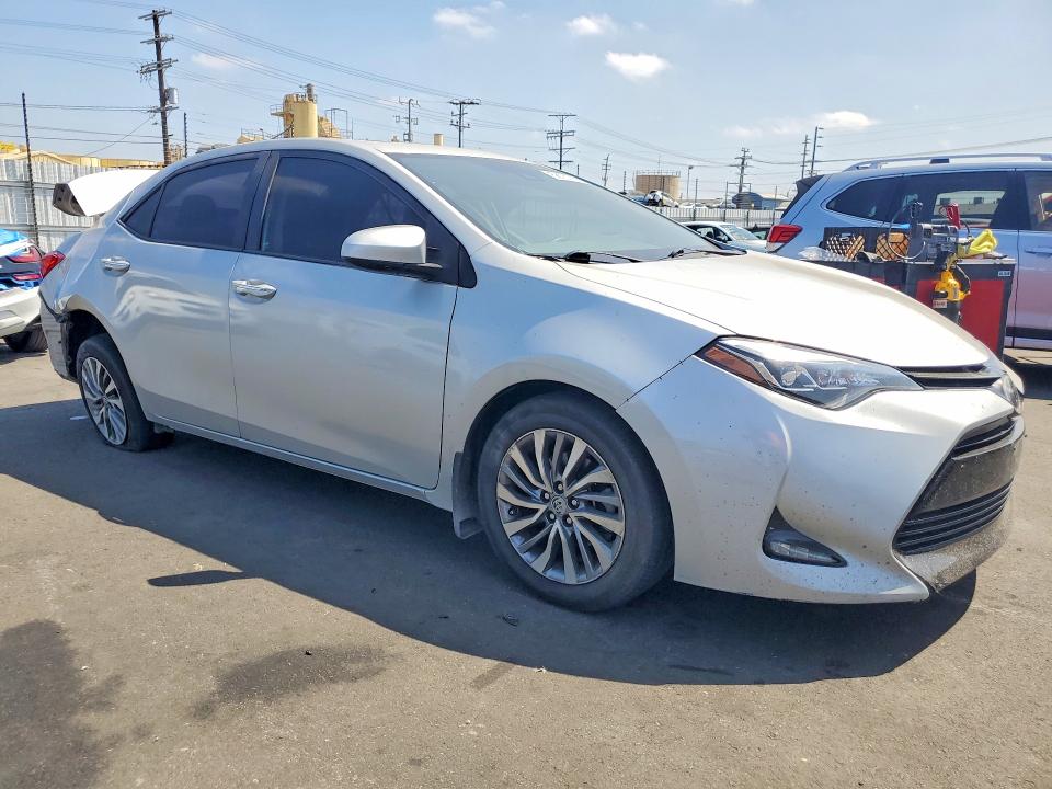 Photo 4 from auction – 2017 TOYOTA COROLLA with VIN 5YFBURHE4HP673442