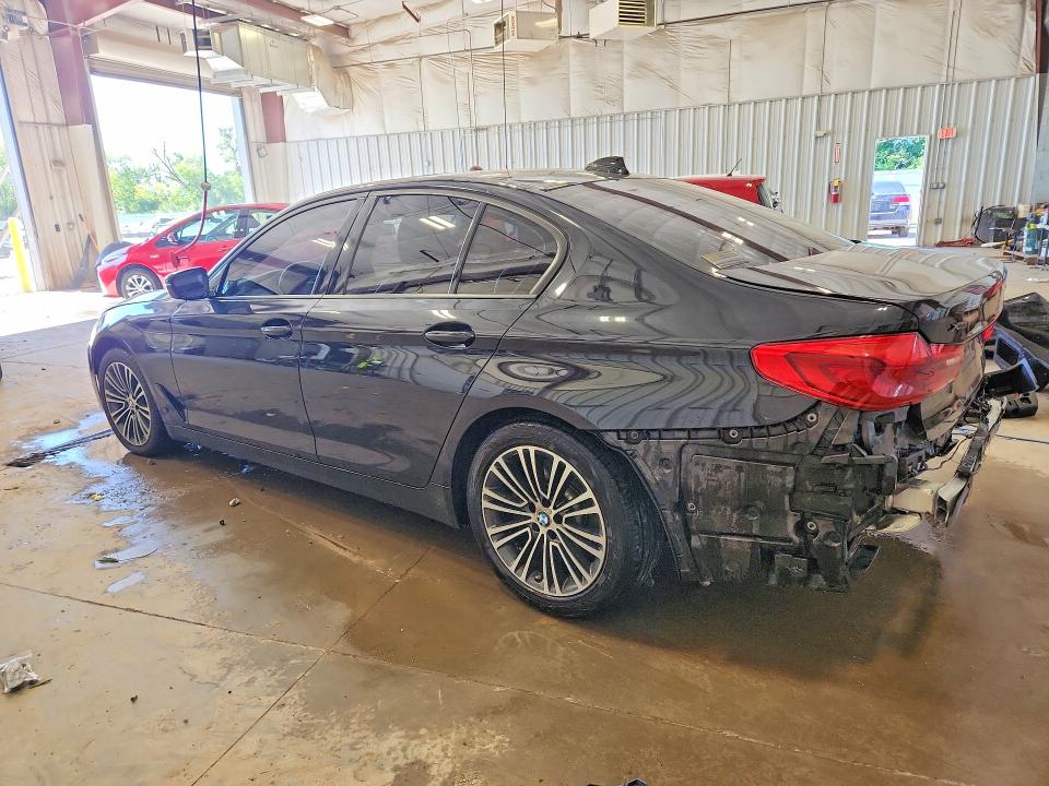 Foto 2 de la subasta – 2017 BMW 540 con VIN WBAJE7C31HG888522