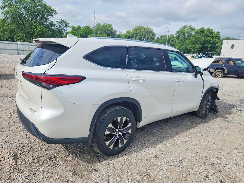 Photo 3 from auction – 2020 TOYOTA HIGHLANDER with VIN 5TDGZRBH0LS022545