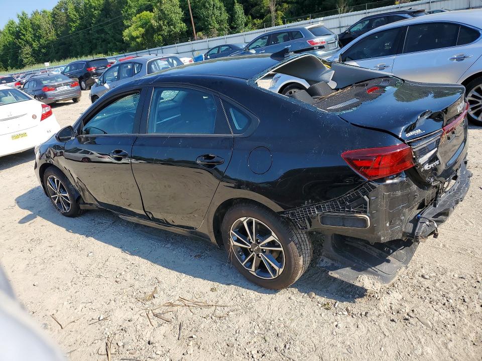 Photo 2 from auction – 2023 KIA FORTE with VIN 3KPF24AD5PE550325