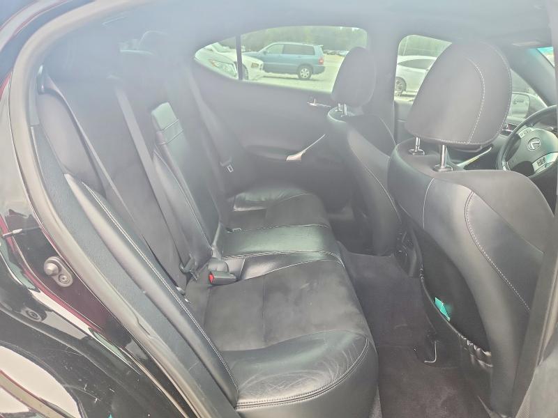 Photo 10 from auction – 2012 LEXUS IS with VIN JTHBF5C26C5182665