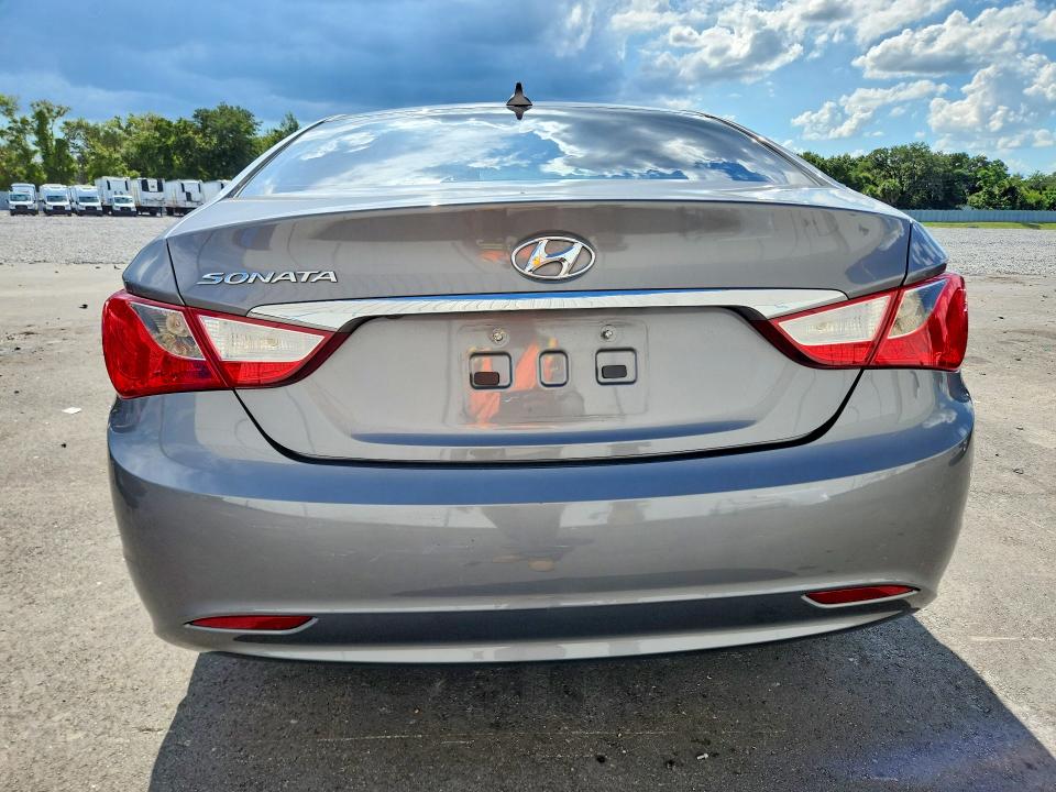 Photo 6 from auction – 2013 HYUNDAI SONATA with VIN 5NPEB4AC5DH747408